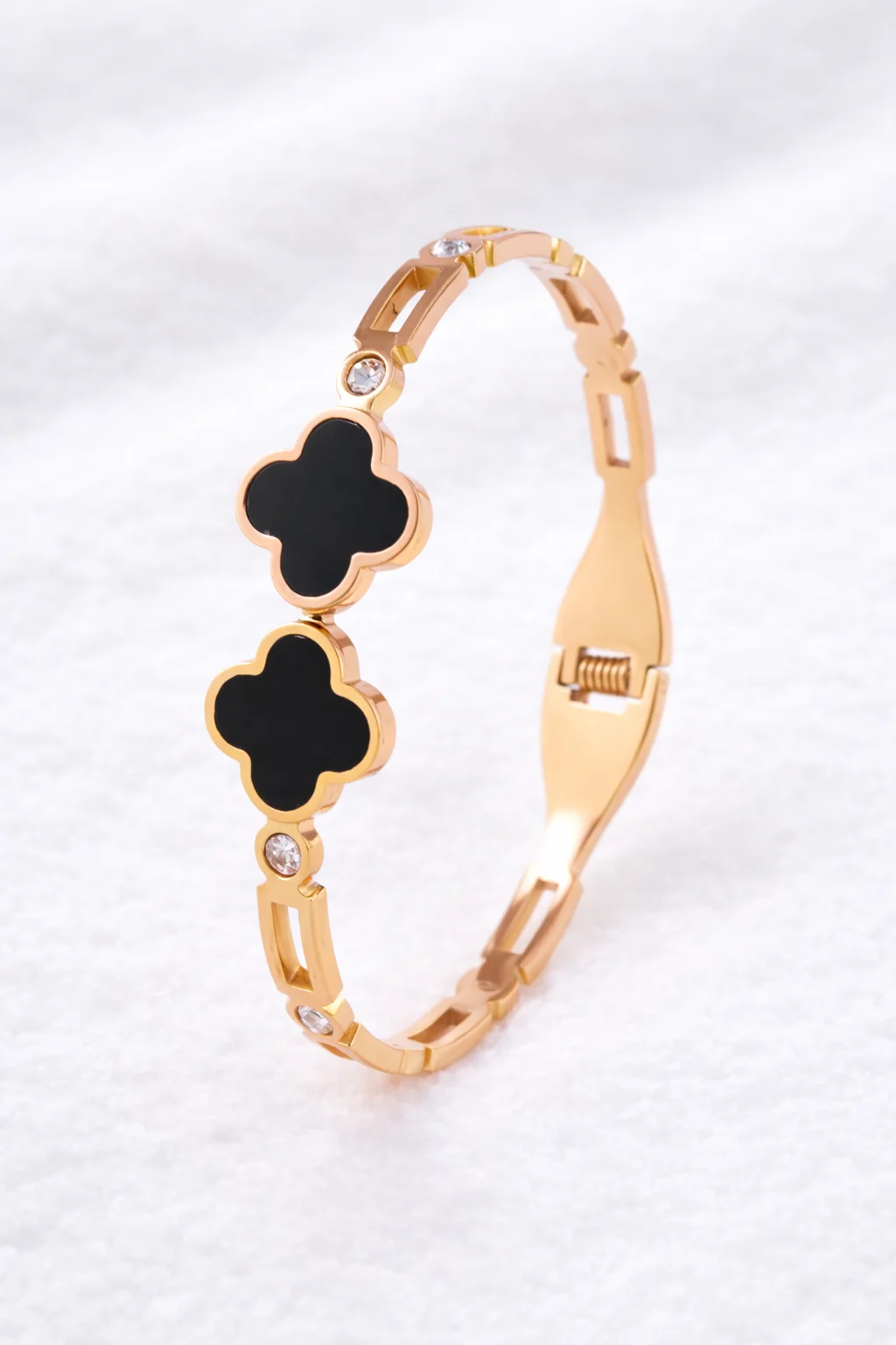 Black Clover Charm Bracelet for Women – Gold Plated Stainless Steel Korean Style Fashion Bangle